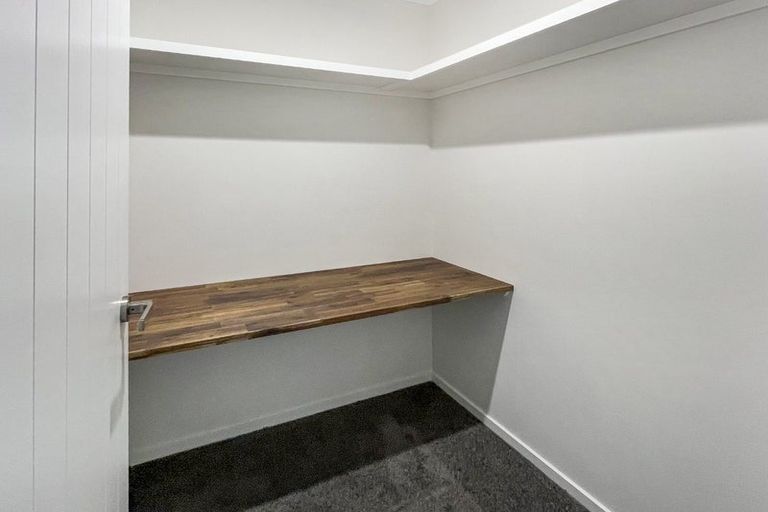 Photo of property in 17a Leeds Street, Milson, Palmerston North, 4414