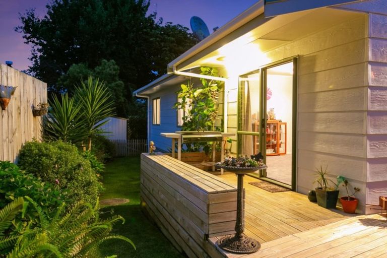 Photo of property in 10b Resolution Road, Welcome Bay, Tauranga, 3112