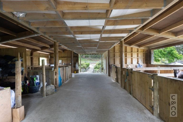 Photo of property in 25 School Road, Waimauku, 0881