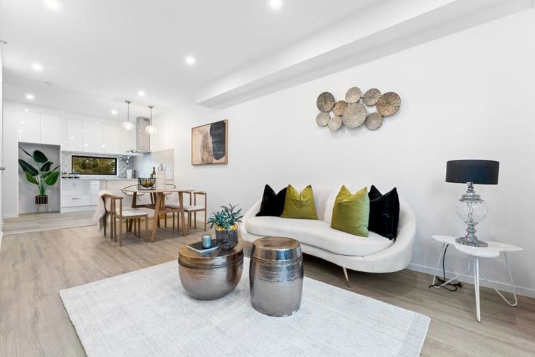 Photo of property in 15c Tabitha Crescent, Henderson, Auckland, 0612