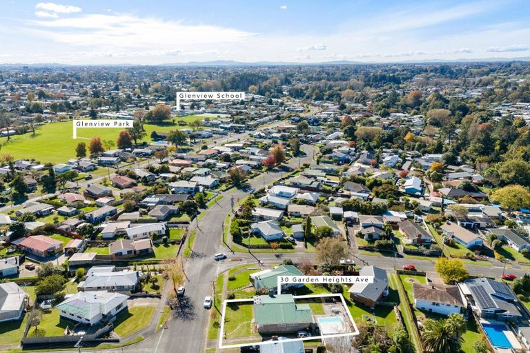 Photo of property in 30 Garden Heights Avenue, Glenview, Hamilton, 3206