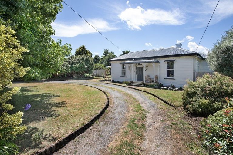 Photo of property in 4 Bond Street, Marton, 4710