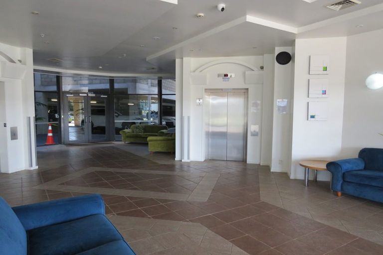 Photo of property in The Rennaissance, 6c/18 Ronwood Avenue, Manukau, Auckland, 2104