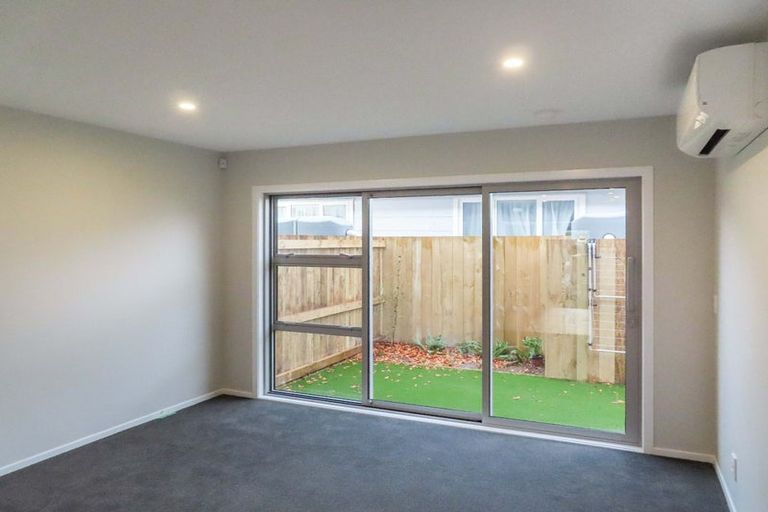 Photo of property in 1b Whiteman Grove, Taita, Lower Hutt, 5011