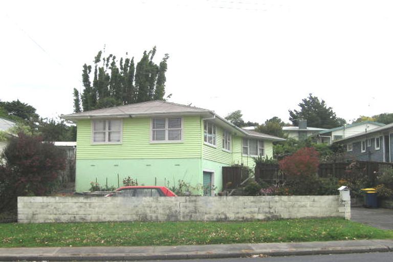 Photo of property in 148 Archers Road, Glenfield, Auckland, 0629
