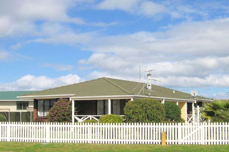 Photo of property in 14 Monowai Street, Mount Maunganui, 3116