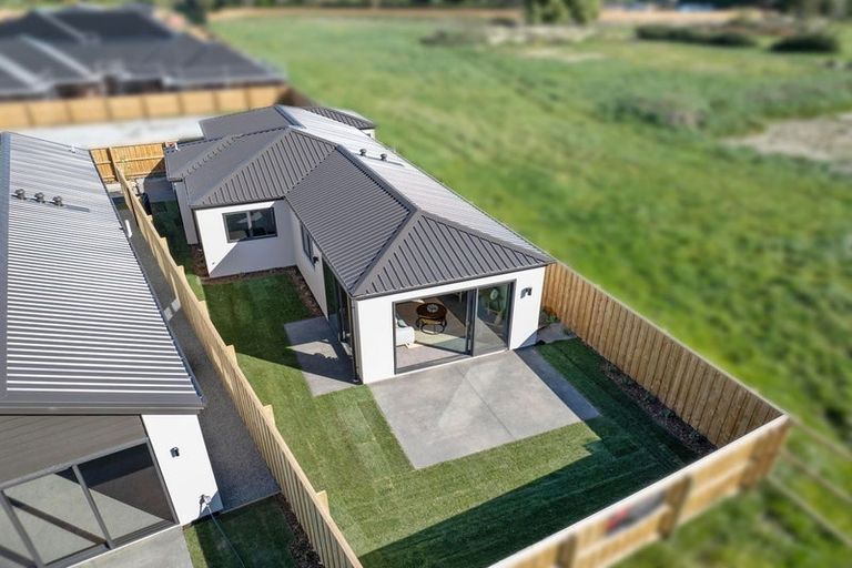 Photo of property in 22 Eccles Place, Halswell, Christchurch, 8025