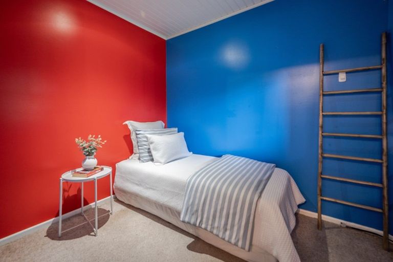 Photo of property in 13 Selwyn Avenue, Akaroa, 7520