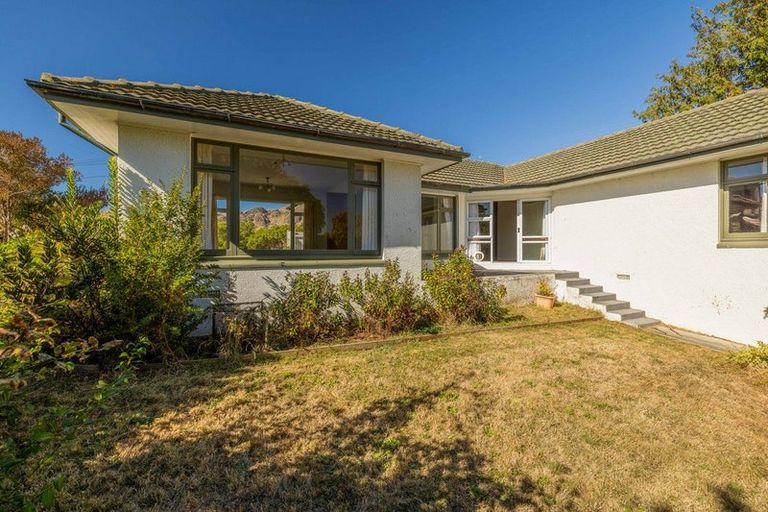 Photo of property in 71 Waipapa Avenue, Diamond Harbour, 8972
