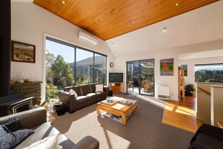 Photo of property in 67 Mcchesney Road, Arthurs Point, Queenstown, 9371