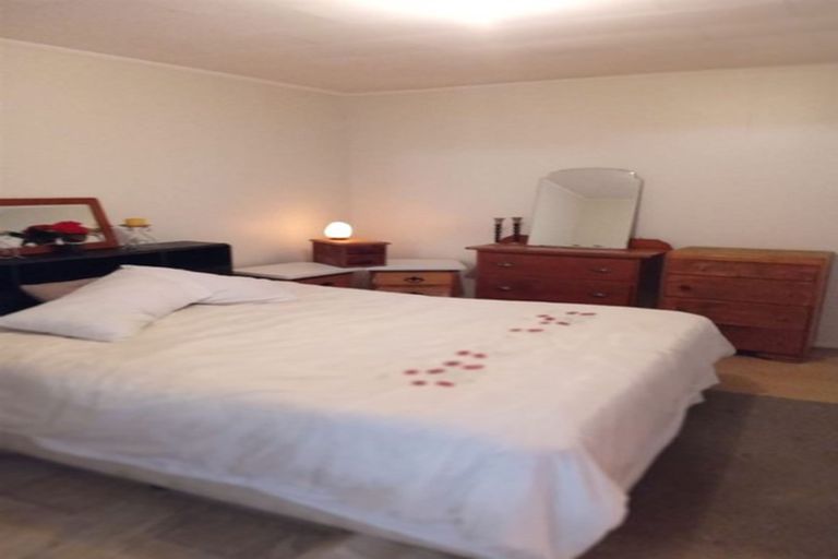 Photo of property in 3 Cholmondeley Crescent, Whitianga, 3510