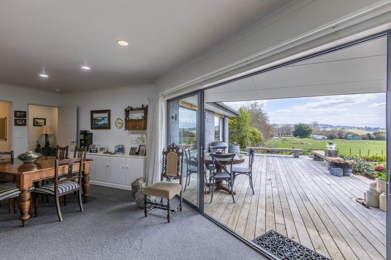 Photo of property in 14 Brooker Place, Waipukurau, 4200