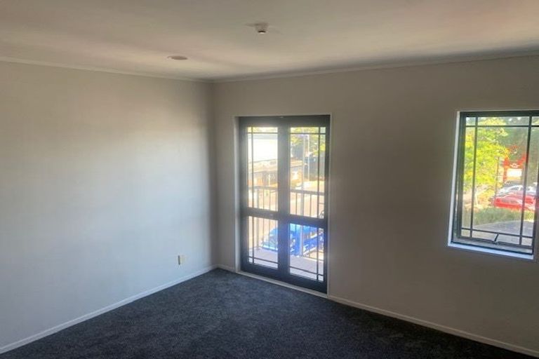Photo of property in 11/77 Saint George Street, Papatoetoe, Auckland, 2025