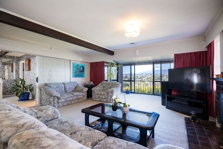 Photo of property in 29 Scott Street, Moturoa, New Plymouth, 4310