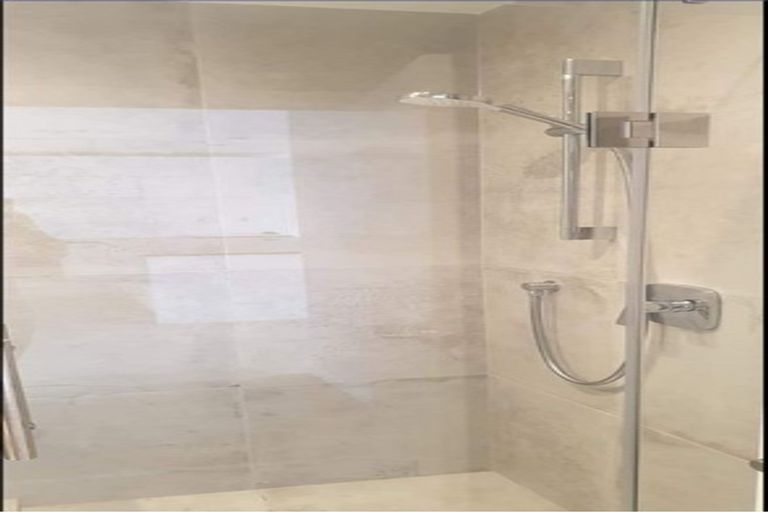 Photo of property in 2 Ridgeview Close, Red Beach, 0932