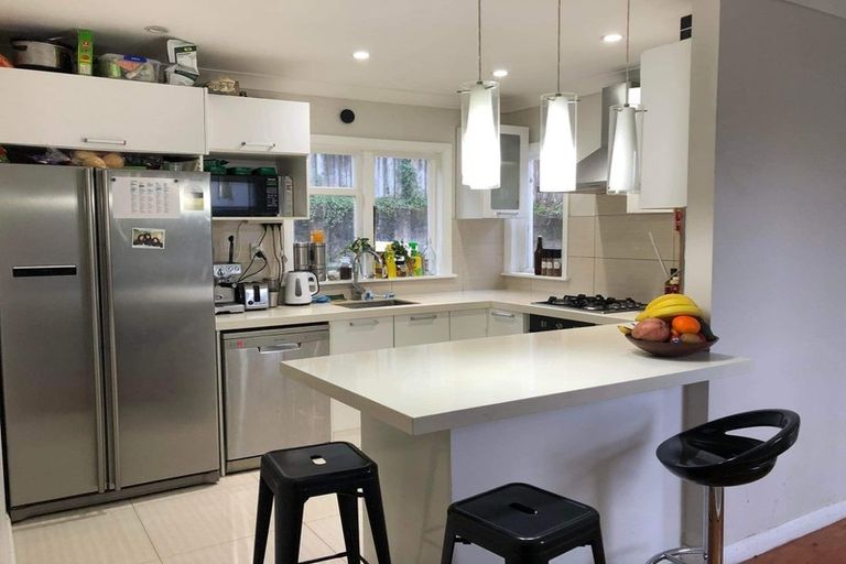 Photo of property in 52 Chamberlain Road, Karori, Wellington, 6012