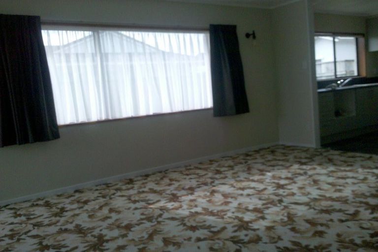 Photo of property in 46 Terry Crescent, Milson, Palmerston North, 4414