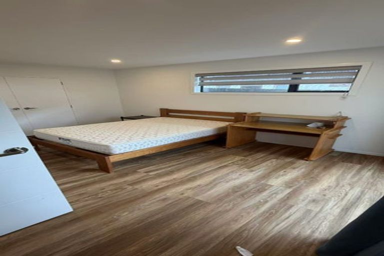 Photo of property in 39b Exminster Street, Blockhouse Bay, Auckland, 0600