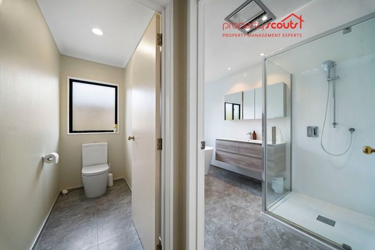 Photo of property in 9 Millisle Place, East Tamaki Heights, Auckland, 2016