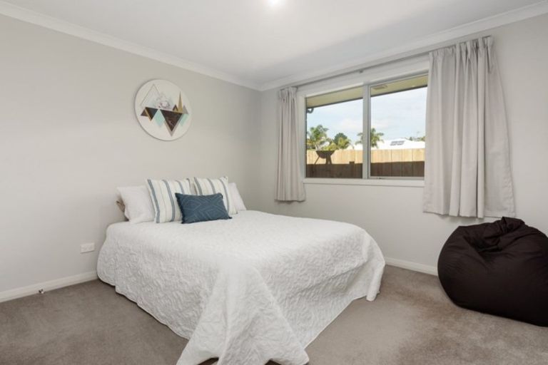 Photo of property in 4 Falcon Drive, Welcome Bay, Tauranga, 3112
