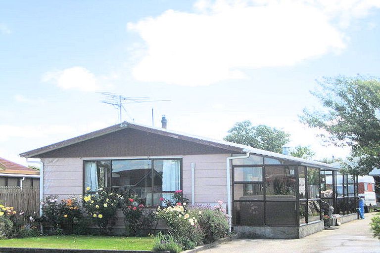 Photo of property in 21 Vanguard Drive, Broomfield, Christchurch, 8042