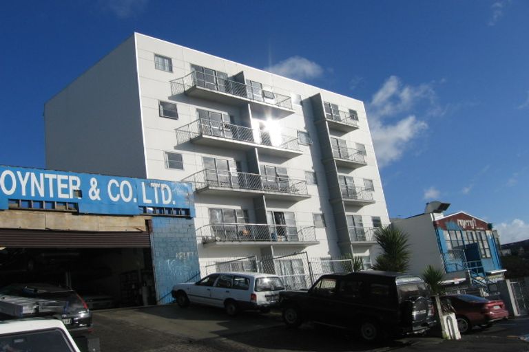 Photo of property in 3b/6 Winchester Street, Grey Lynn, Auckland, 1010