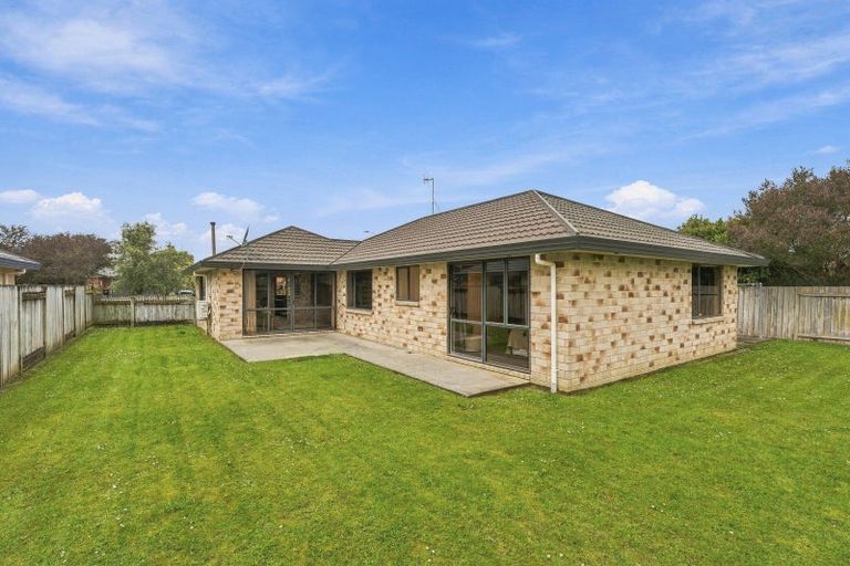 Photo of property in 71 Meridian Grove, Kelvin Grove, Palmerston North, 4414