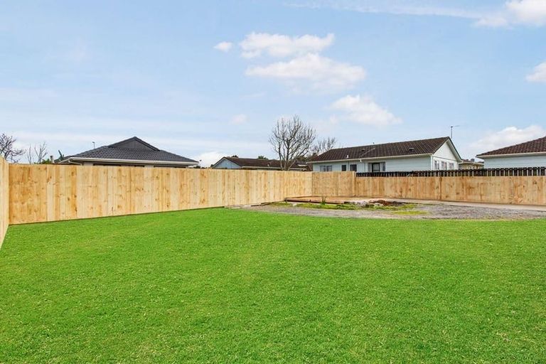 Photo of property in 1/21 York Road, Papatoetoe, Auckland, 2104