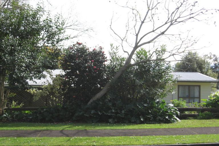 Photo of property in 26 Dingadee Street, Welcome Bay, Tauranga, 3112