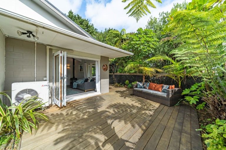 Photo of property in 62a Chatsworth Road, Silverstream, Upper Hutt, 5019