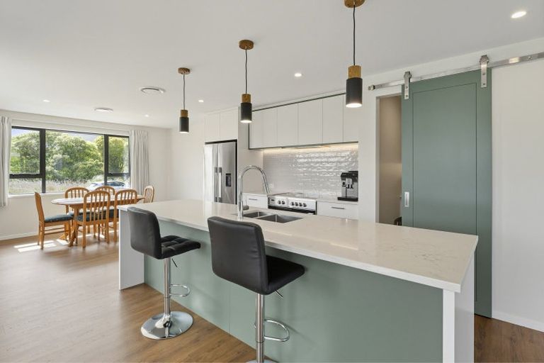 Photo of property in 161 Karuhiruhi Street, Waikanae, 5036