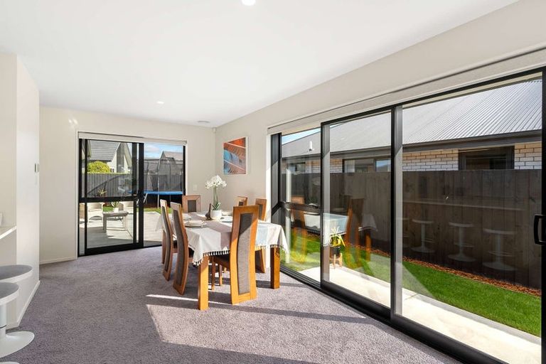 Photo of property in 7 Selfe Crescent, Burwood, Christchurch, 8083