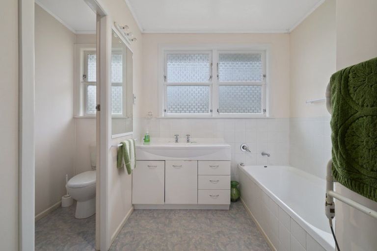 Photo of property in 22 Hall Crescent, Taumarunui, 3920