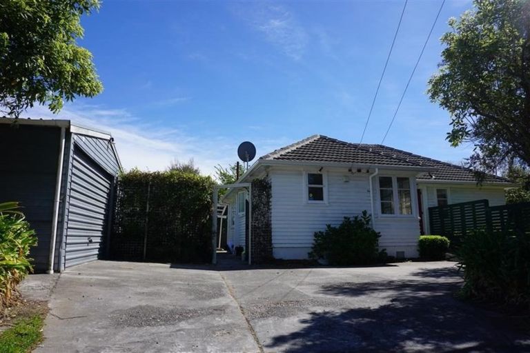 Photo of property in 7 Newall Avenue, Bryndwr, Christchurch, 8052