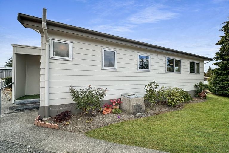 Photo of property in 9 Maryburn Road, Twizel, 7901