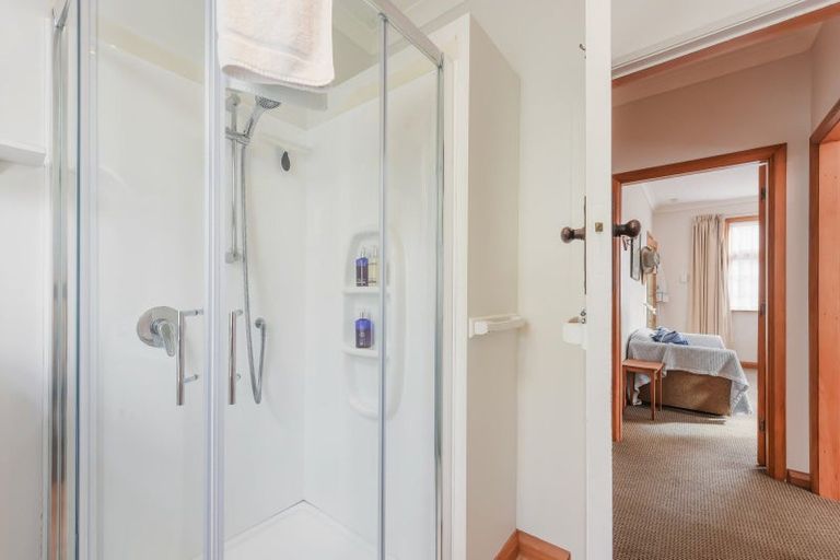 Photo of property in 11-19 Wellington Street, Picton, 7220