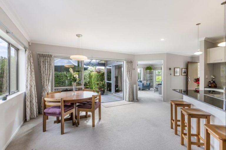 Photo of property in 14 Beachwood Drive, Hatfields Beach, Orewa, 0931