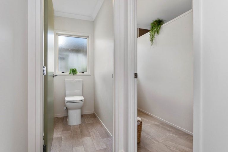 Photo of property in 5 Harmens Way, Greerton, Tauranga, 3112