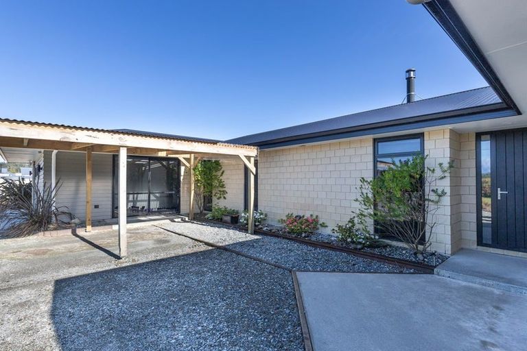 Photo of property in 29 Greenstone Road, Kumara, 7832