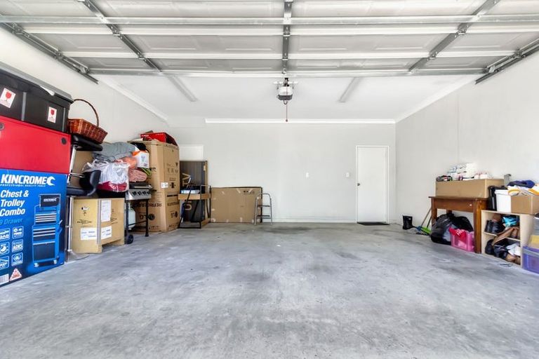 Photo of property in 7/44 Carlos Drive, Flat Bush, Auckland, 2016