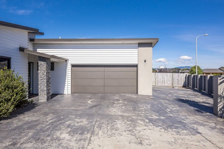Photo of property in 69 Kotuku Drive, Paraparaumu Beach, Paraparaumu, 5032