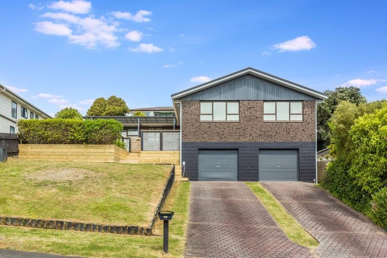 Photo of property in 9 Langwell Place, Papakowhai, Porirua, 5024
