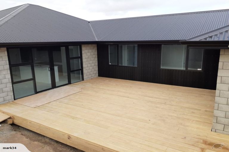 Photo of property in 6 Barbary Street, Rolleston, 7615