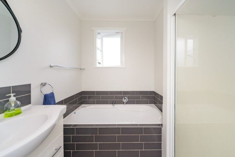 Photo of property in 29 Kaituna Street, Milson, Palmerston North, 4414