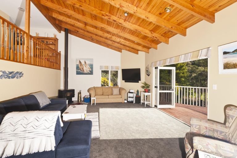 Photo of property in 55 Lauries Drive, Kauri, Kamo, 0185