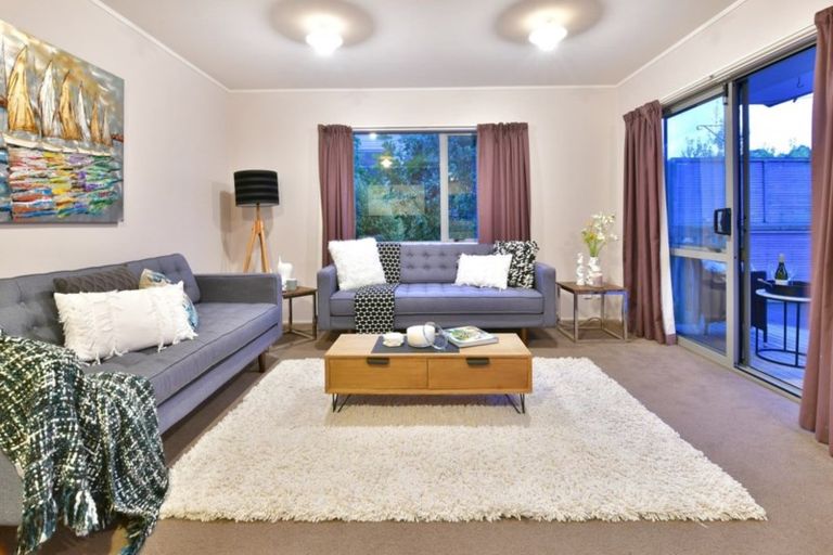 Photo of property in 3 Logan Lane, Stanmore Bay, Whangaparaoa, 0932