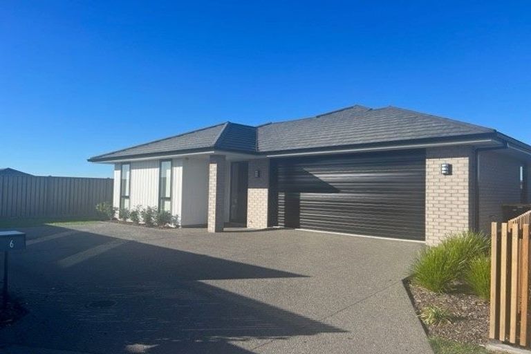 Photo of property in 6 Lattay Lane, Pyes Pa, Tauranga, 3112