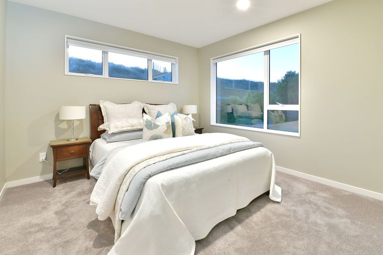 Photo of property in 12 Seaview Crescent, Hatfields Beach, Orewa, 0931