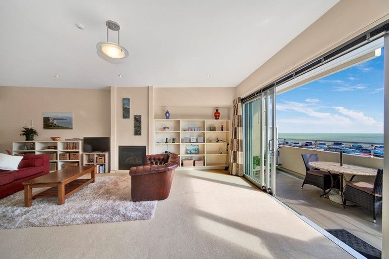 Photo of property in Quarterdeck, 5/4 Buller Street, New Plymouth, 4310