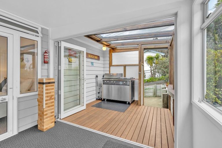 Photo of property in 119 Wintle Street, Mangawhai Heads, Mangawhai, 0505